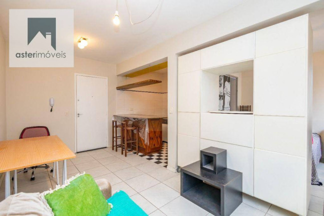 Imagem Studio com 1 Quarto à Venda ou Locação, 33 m² em Champagnat - Curitiba