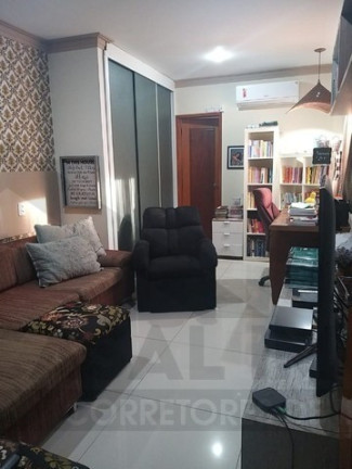 Imagem Casa com 5 Quartos à Venda, 420 m² em Curió-utinga - Belém Imagem Casa com 5 Quartos à Venda, 420 m² em Curió-utinga - Belém