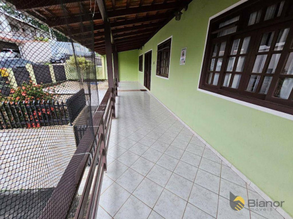 Imagem Casa com 3 Quartos à Venda, 200 m² em Velha - Blumenau Imagem Casa com 3 Quartos à Venda, 200 m² em Velha - Blumenau