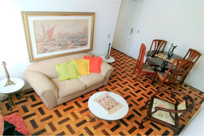 Imagem Imóvel com 1 Quarto à Venda, em Centro Histórico - Porto Alegre Imagem Imóvel com 1 Quarto à Venda, em Centro Histórico - Porto Alegre
