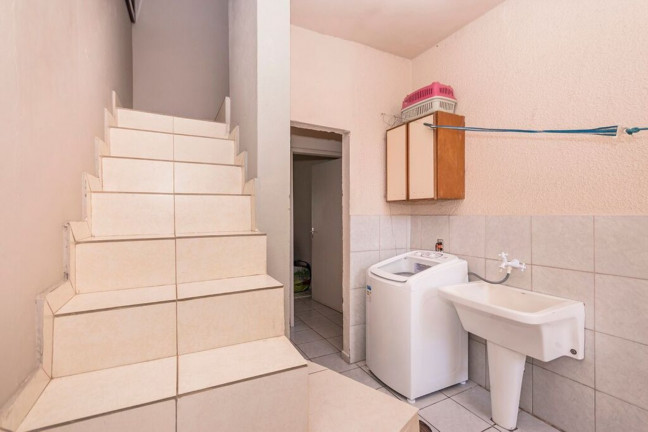 Imagem Imóvel com 4 Quartos à Venda,  em Santa Tereza - Porto Alegre
