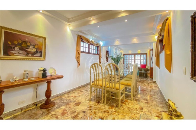 Imagem Casa com 3 Quartos à Venda, 275 m² em Cambuci - São Paulo Imagem Casa com 3 Quartos à Venda, 275 m² em Cambuci - São Paulo