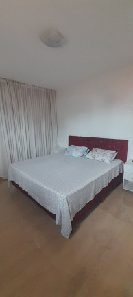 Imagem Casa com 4 Quartos à Venda, 416 m² em Centro - Lauro De Freitas Imagem Casa com 4 Quartos à Venda, 416 m² em Centro - Lauro De Freitas