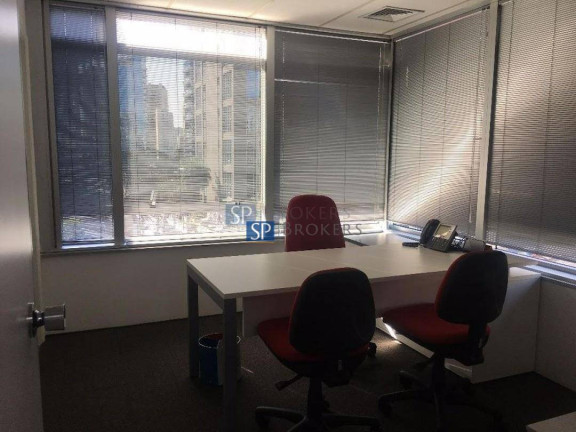 Imagem Sala Comercial à Venda ou Locação, 200 m² em Vila Olímpia - São Paulo