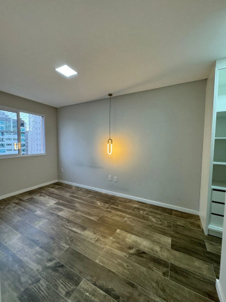 Imagem Apartamento com 3 Quartos à Venda, 125 m² em Meia Praia - Itapema
