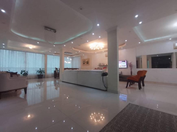 Imagem Casa com 4 Quartos à Venda, 500 m² em Jacarepaguá - Rio De Janeiro