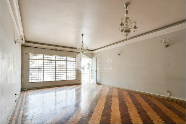Imagem Casa com 3 Quartos à Venda, 130 m² em Mirandópolis - São Paulo