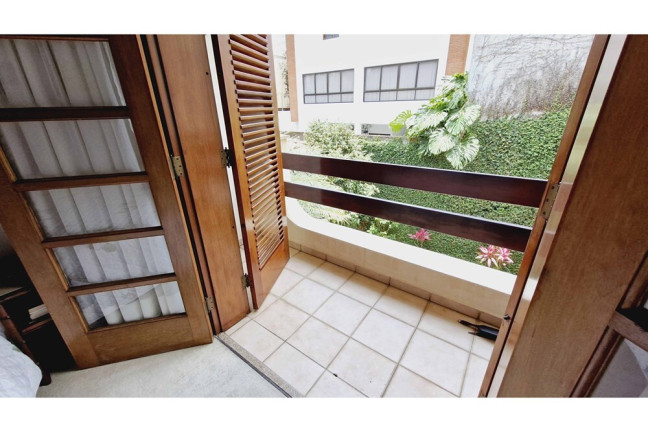 Imagem Casa com 5 Quartos à Venda, 405 m² em Morumbi - São Paulo Imagem Casa com 5 Quartos à Venda, 405 m² em Morumbi - São Paulo