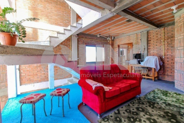 Imagem Casa com 5 Quartos à Venda, 600 m² em Jardim Leopoldina - Porto Alegre