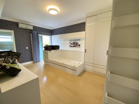 Imagem Imóvel com 4 Quartos à Venda, 4.250.000 m² em São Paulo - Jundiaí Imagem Imóvel com 4 Quartos à Venda, 4.250.000 m² em São Paulo - Jundiaí