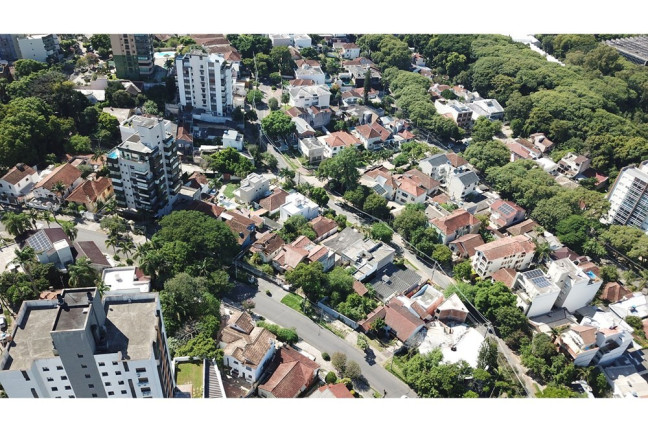 Imagem Terreno à Venda, em Petrópolis - Porto Alegre Imagem Terreno à Venda, em Petrópolis - Porto Alegre