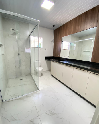 Imagem Sobrado com 3 Quartos para Alugar, 120 m² em Jardim Maluche - Brusque
