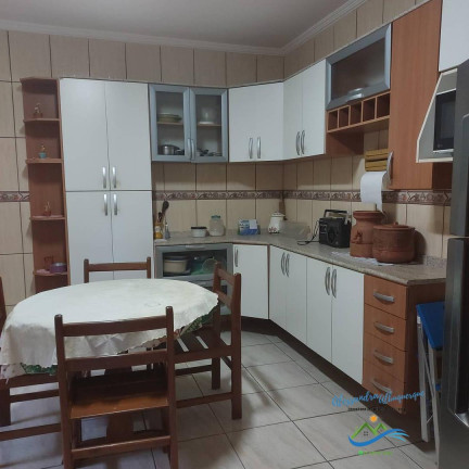 Imagem Casa com 4 Quartos à Venda, 220 m² em Grandesp - Itanhaém