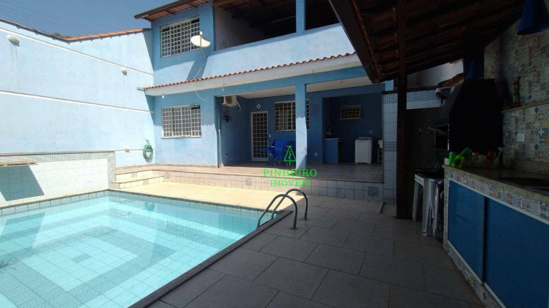 Imagem Casa com 3 Quartos à Venda, 339 m² em Sete Pontes - São Gonçalo