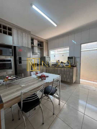 Imagem Casa com 3 Quartos à Venda, 150 m² em Ibiti Royal Park - Sorocaba Imagem Casa com 3 Quartos à Venda, 150 m² em Ibiti Royal Park - Sorocaba