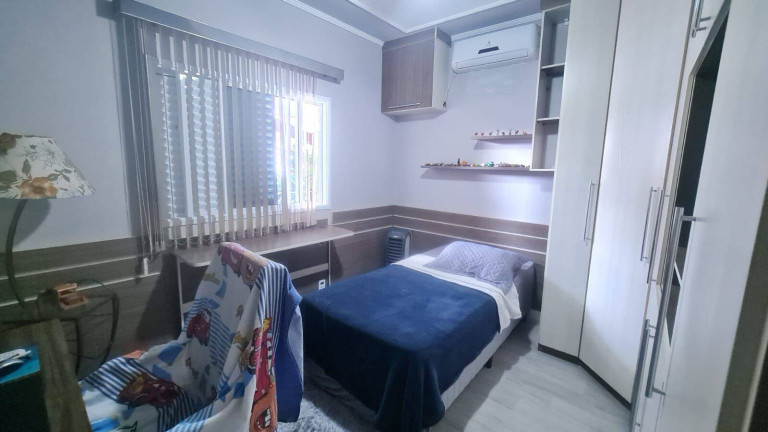 Imagem Casa com 2 Quartos à Venda, em Maracanã - Praia Grande Imagem Casa com 2 Quartos à Venda, em Maracanã - Praia Grande