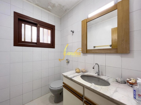 Imagem Sobrado com 4 Quartos à Venda, 350 m² em Centro - Xangri-la