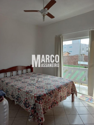 Imagem Casa com 5 Quartos à Venda, 450 m² em Centro - Balneário Barra Do Sul Imagem Casa com 5 Quartos à Venda, 450 m² em Centro - Balneário Barra Do Sul