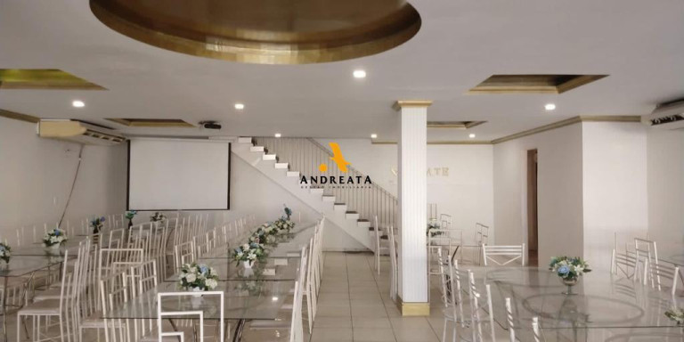 Sala Comercial para Alugar, 650 m² em Tanque - Rio De Janeiro