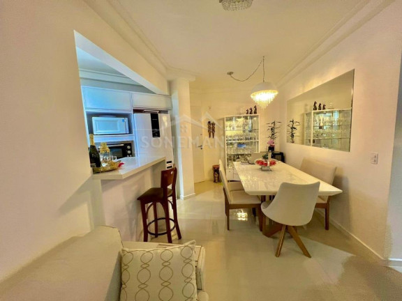 Imagem Apartamento com 2 Quartos à Venda, 67 m² em Abraão - Florianópolis