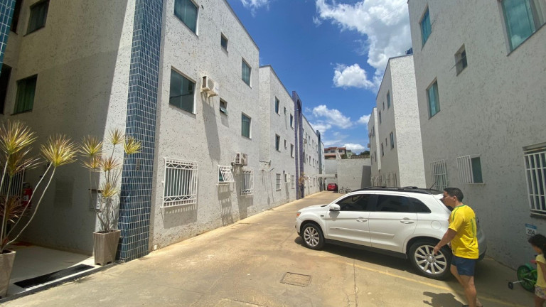 Imagem Imóvel com 2 Quartos à Venda, 10 m² em Ibituruna - Montes Claros
