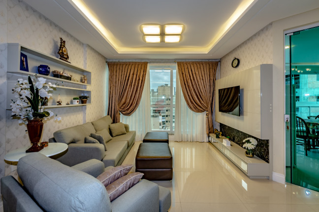 Imagem Apartamento com 3 Quartos à Venda, 131 m² em Meia Praia - Itapema