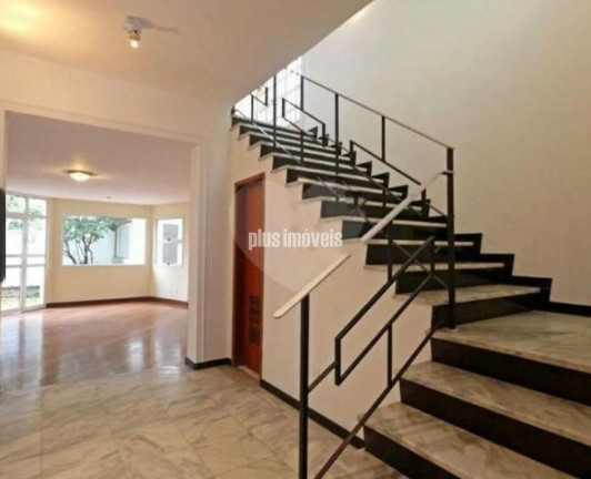 Imagem Casa com 3 Quartos à Venda, 340 m² em Alto De Pinheiros - São Paulo Imagem Casa com 3 Quartos à Venda, 340 m² em Alto De Pinheiros - São Paulo