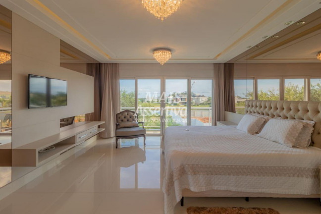 Imagem Casa com 3 Quartos à Venda, 471 m² em Centro - Torres