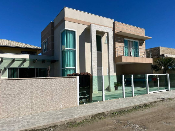 Casa com 3 Quartos à Venda, 180 m² em Centro - Balneário Barra Do Sul