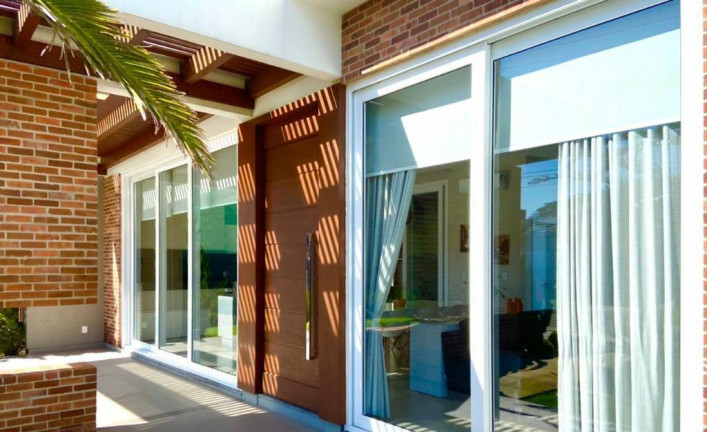 Imagem Casa de Condomínio com 3 Quartos à Venda, 180 m² em Zona Nova - Capão Da Canoa