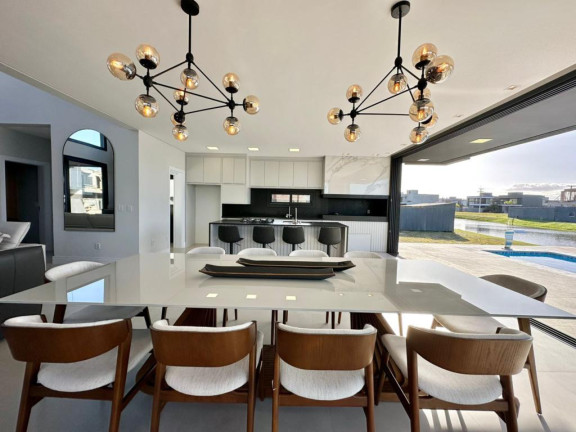 Imagem Casa com 5 Quartos à Venda, em -- - Xangri-la Imagem Casa com 5 Quartos à Venda, em -- - Xangri-la