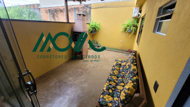 Imagem Casa com 3 Quartos à Venda, 77 m² em Cambijú - Itapoá