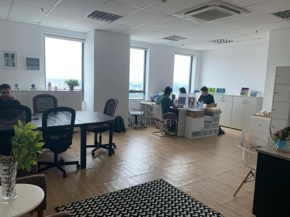 Sala Comercial à Venda, 58 m² em Alphaville - Barueri