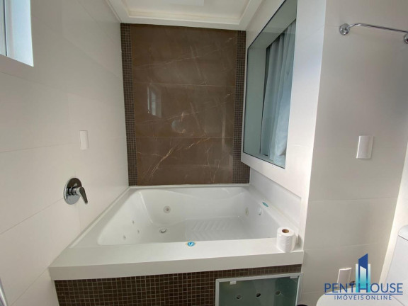 Imagem Apartamento com 3 Quartos à Venda, 122 m² em Pioneiros - Balneário Camboriú