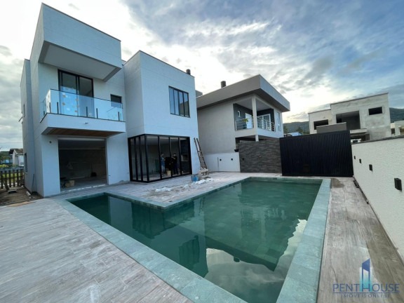 Imagem Casa de Condomínio com 4 Quartos à Venda, 360 m² em Santa Regina - Camboriú