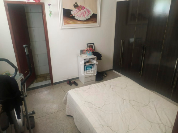 Imagem Casa com 3 Quartos à Venda, 200 m² em Jardim Ype - Poços De Caldas