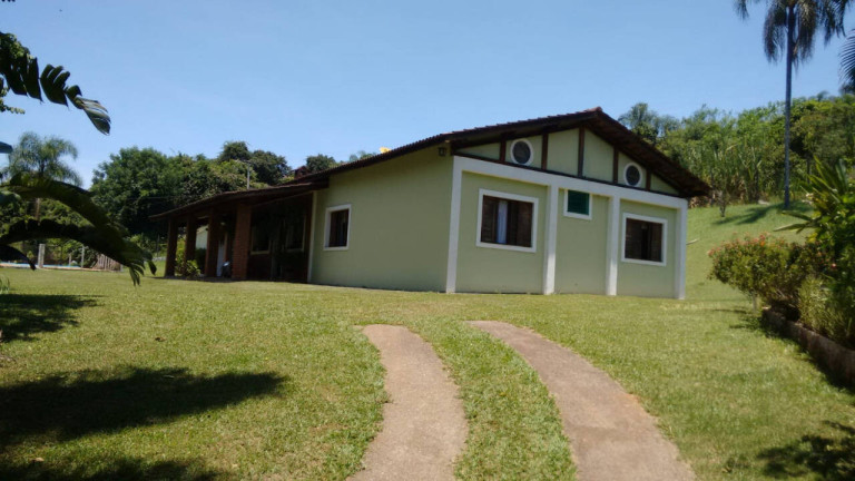 Imagem Chácara com 6 Quartos à Venda, 112 m² em Biriça Do Valado - Bragança Paulista Imagem Chácara com 6 Quartos à Venda, 112 m² em Biriça Do Valado - Bragança Paulista