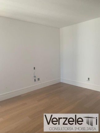 Imagem Apartamento com 4 Quartos à Venda, 230 m² em Centro - Balneário Camboriú