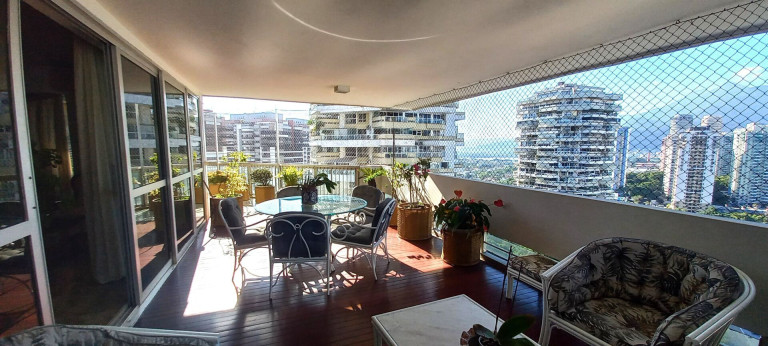 Imagem Apartamento com 4 Quartos à Venda, 300 m² em Barra Da Tijuca - Rio De Janeiro
