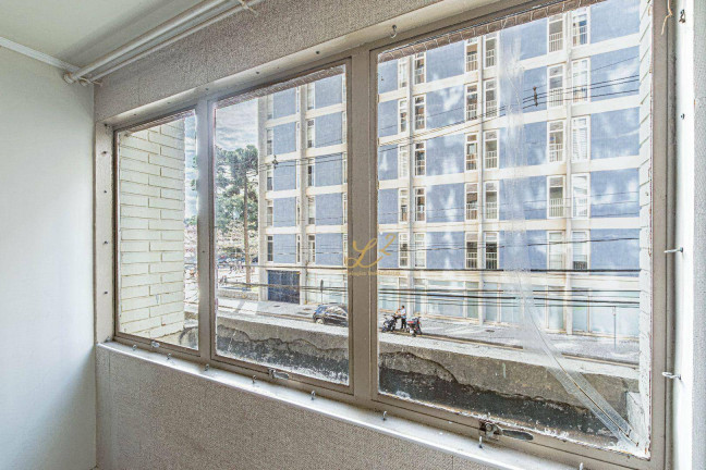 Imagem Apartamento com 3 Quartos à Venda, 74 m² em Centro Cívico - Curitiba