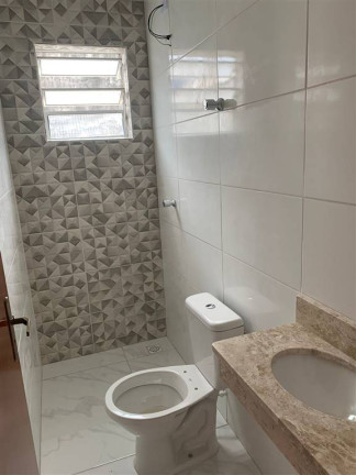 Imagem Sobrado com 2 Quartos à Venda, 60 m² em Nova Mirim - Praia Grande Imagem Sobrado com 2 Quartos à Venda, 60 m² em Nova Mirim - Praia Grande