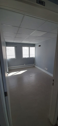 Imagem Sala Comercial à Venda, 182 m² em Menino Deus - Porto Alegre Imagem Sala Comercial à Venda, 182 m² em Menino Deus - Porto Alegre