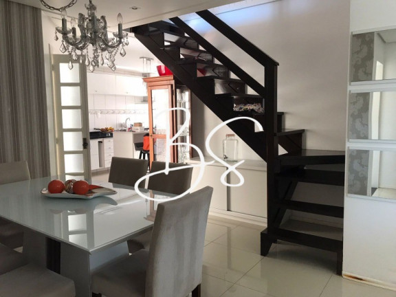 Imagem Casa com 3 Quartos à Venda, 450 m² em Viaduto - Igrejinha