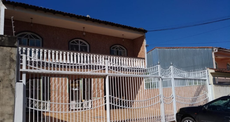 Imagem Sobrado com 7 Quartos à Venda, 360 m² em Taguatinga Norte - Taguatinga