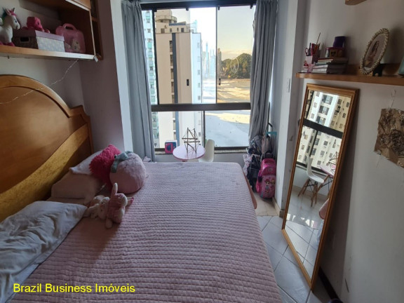 Imagem Imóvel com 3 Quartos à Venda, 160 m² em Centro - Balneário Camboriú