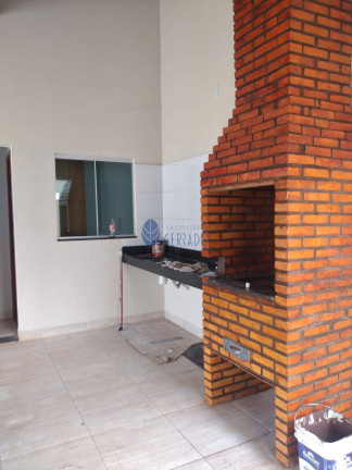 Imagem Casa com 3 Quartos à Venda, 300 m² em Parque São Jerônimo - Anápolis
