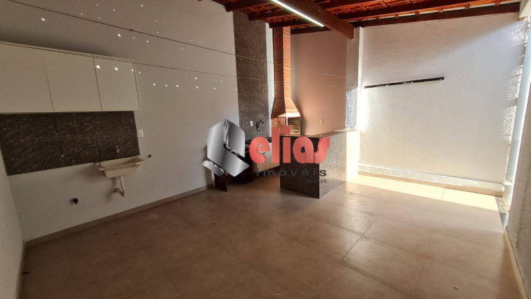 Imagem Casa com 3 Quartos à Venda, 165 m² em Jardim Ouro Verde - Bauru Imagem Casa com 3 Quartos à Venda, 165 m² em Jardim Ouro Verde - Bauru