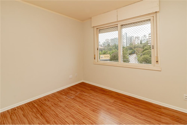 Imagem Imóvel com 3 Quartos à Venda, em Bela Vista - Porto Alegre Imagem Imóvel com 3 Quartos à Venda, em Bela Vista - Porto Alegre