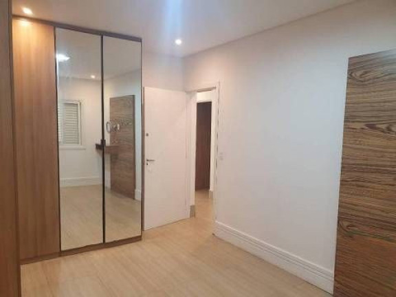 Imagem Casa com 3 Quartos para Alugar, 220 m² em Campestre - Santo André