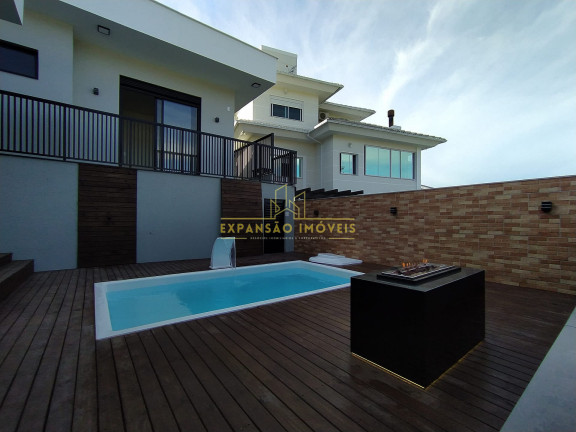 Imagem Casa com 3 Quartos à Venda, 170 m² em Pedra Branca - Palhoça Imagem Casa com 3 Quartos à Venda, 170 m² em Pedra Branca - Palhoça